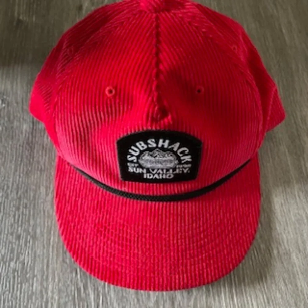 🧡3/15 NWOT SUBSHACK Sun Valley Ohio Red Corduroy Hat OS